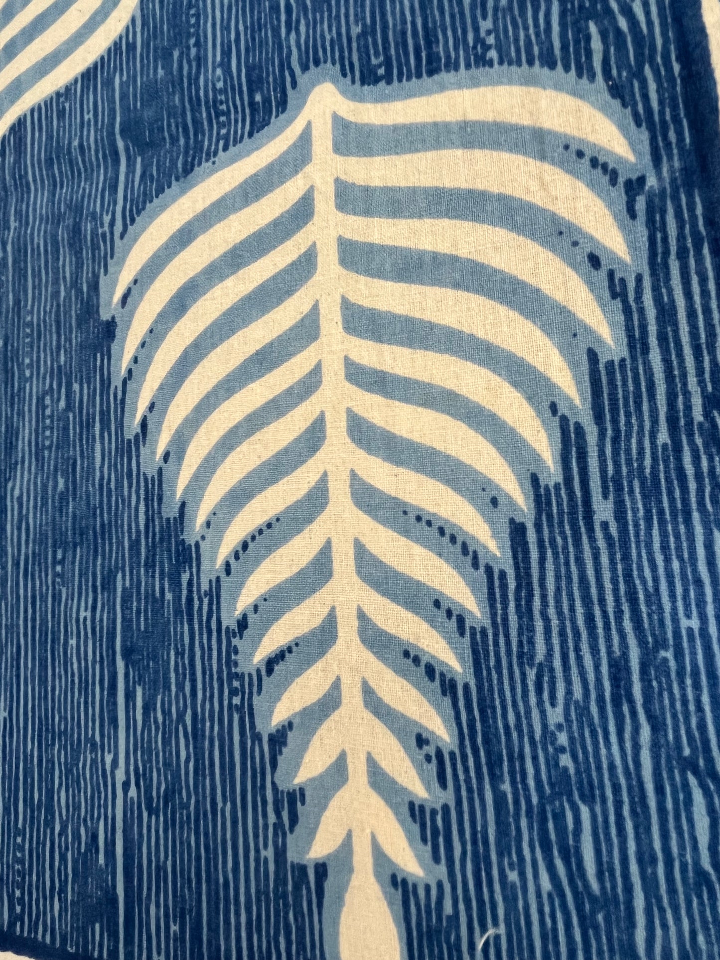 Blue Palm Leaf Double Bedsheet with 2 Pillow Cover