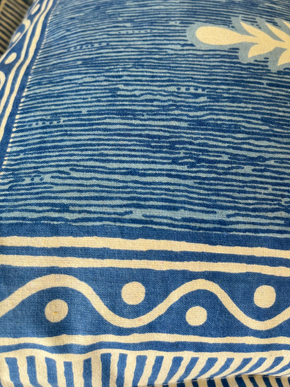 Blue Palm Leaf Double Bedsheet with 2 Pillow Cover