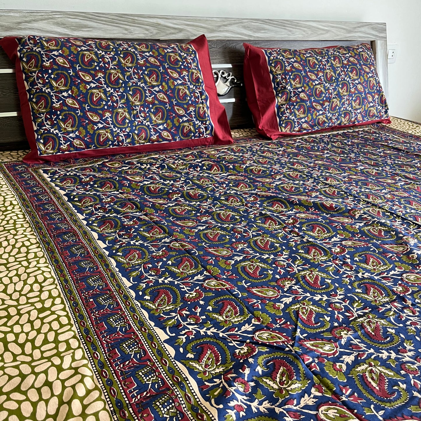 Dark Blue Kalamkari Bedsheet with 2 Pillow covers