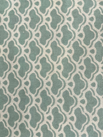 Leaf Print Double Bedsheet with 2 Pillow Cover