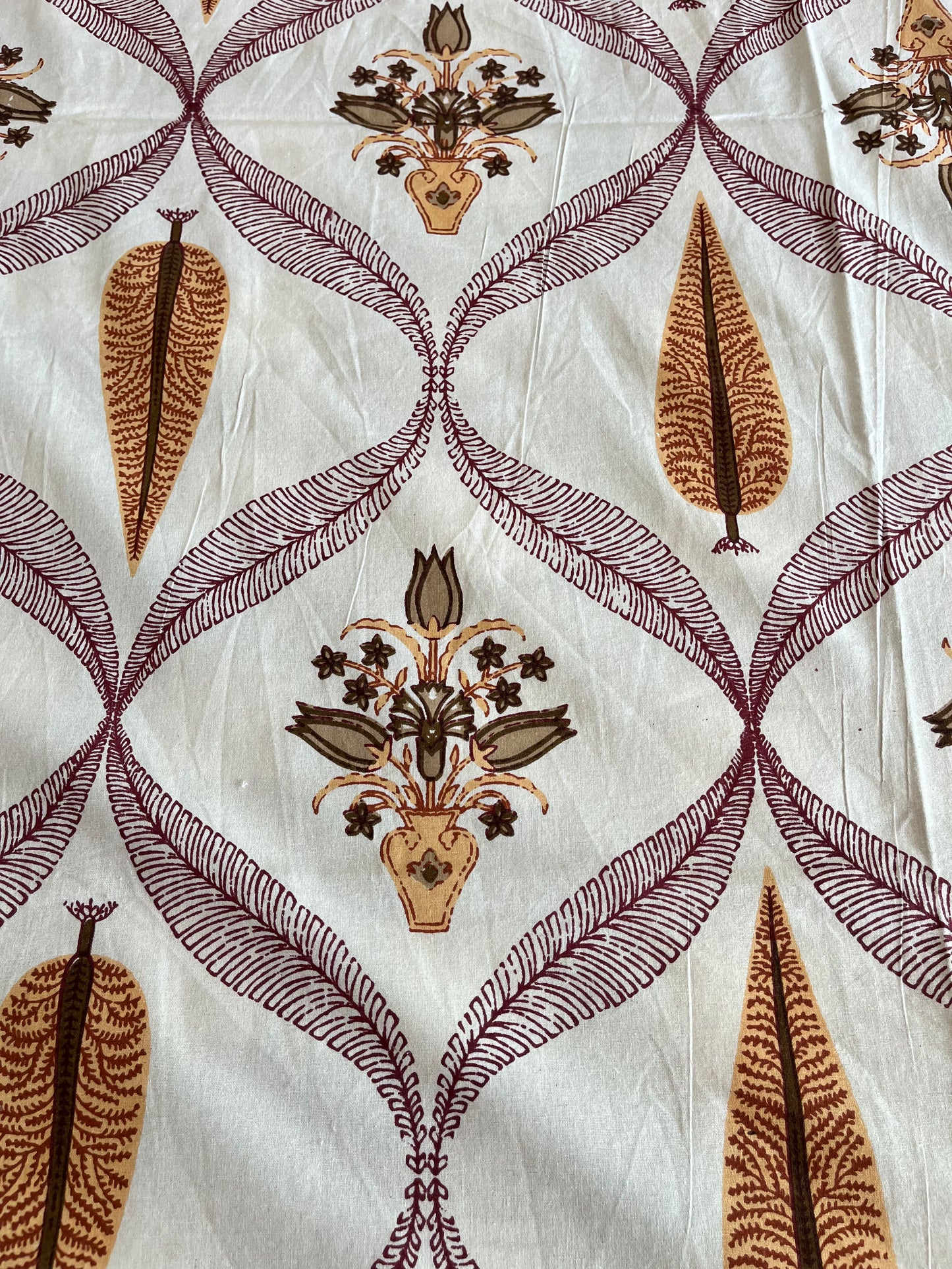 Brown Floral Abstract Double Bedsheet with 2 Pillow Cover