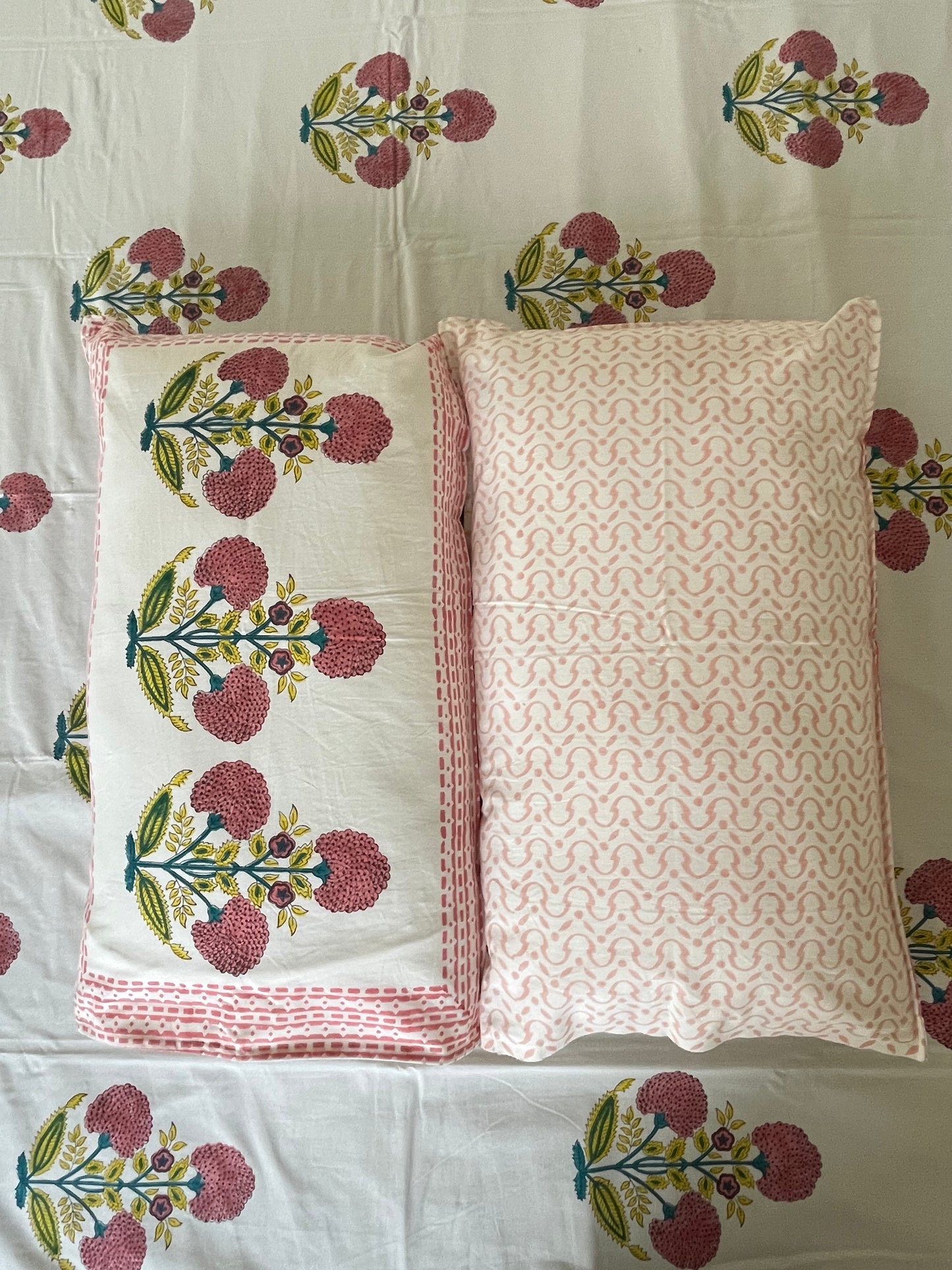 Handblock Pink flower bedsheet
