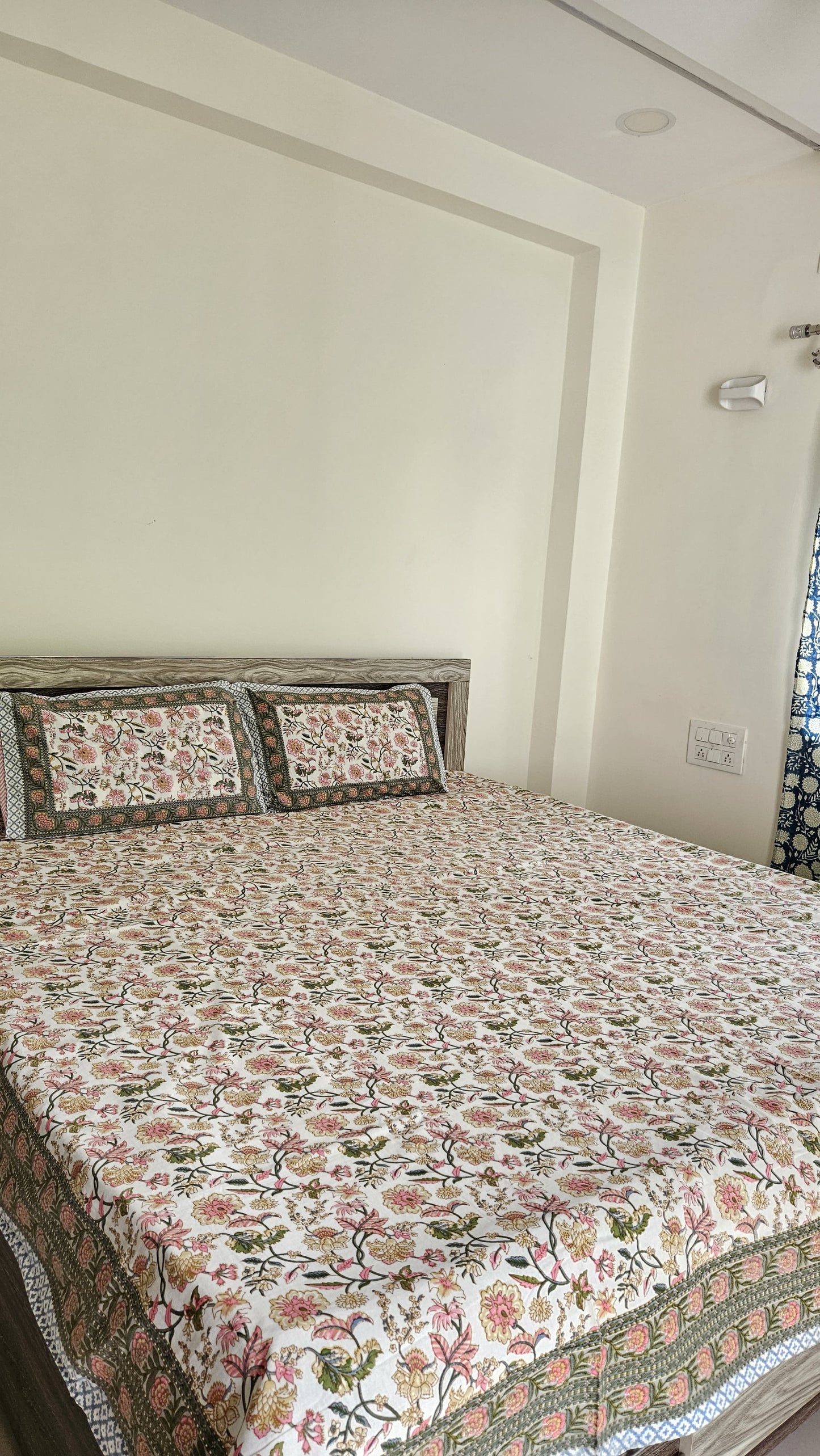 Handblock Floral Print Double Bedsheet (Yellow and Orange)