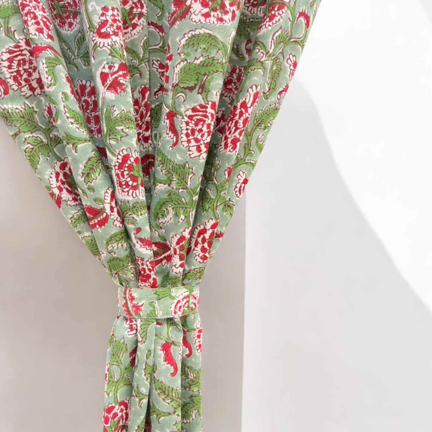 GREEN FLORAL CURTAIN WITH RED FLOWER SET OF 2