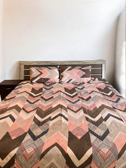 Zig Zag Print Double Bedsheet with 2 Quilted Pillows Covers