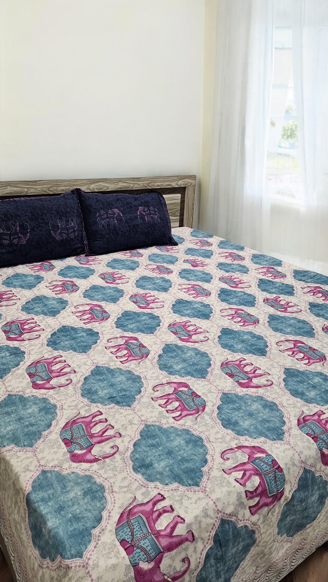 Pink Elephant Embroidery Double Bedsheet with 2 Pillow Cover