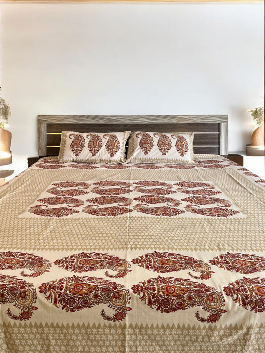 Cream Double Bedsheet with 2 Pillow Cover