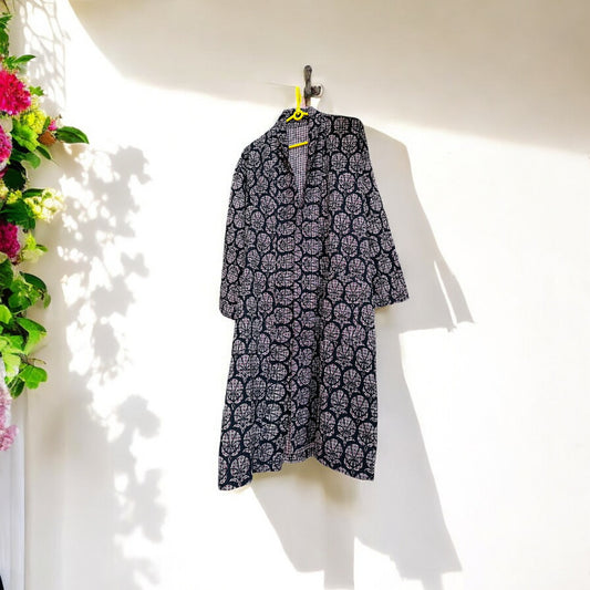 Floral Design Black Handblock Bathrobe