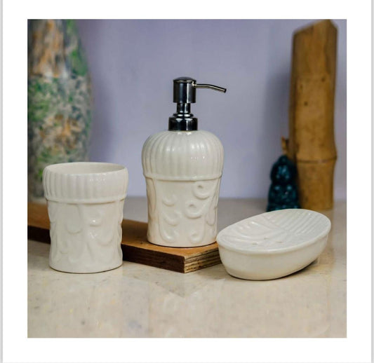White Solid Ceramic Bathroom Set – 3-Piece Elegant Bathroom Accessories