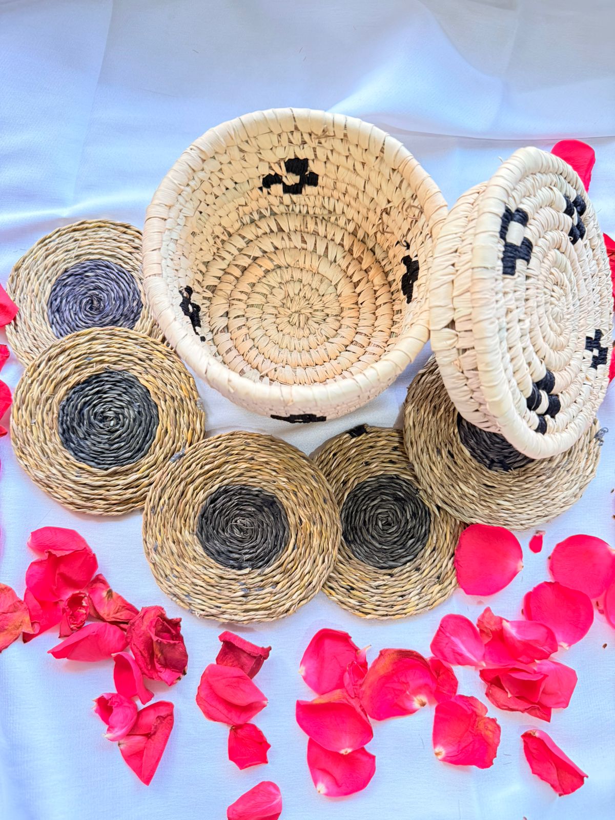 Black and White Handcrafted Jute Coasters With Sabai Grass Basket (SET OF 6 COASTERS + 1 BASKET)