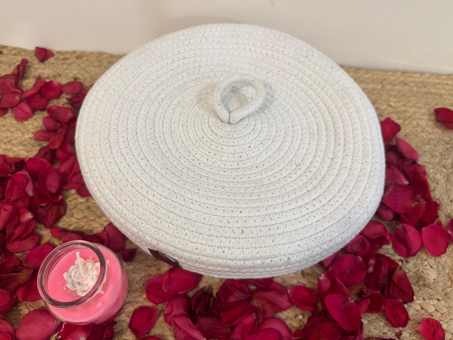White Jute Organiser with Cap – Set of 2 Covered Storage Baskets