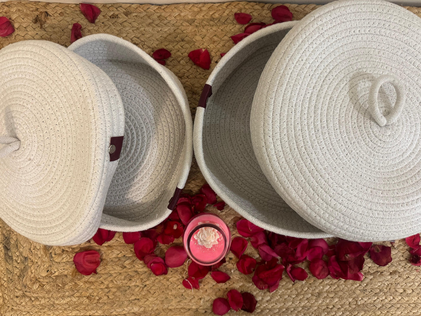 White Jute Organiser with Cap – Set of 2 Covered Storage Baskets