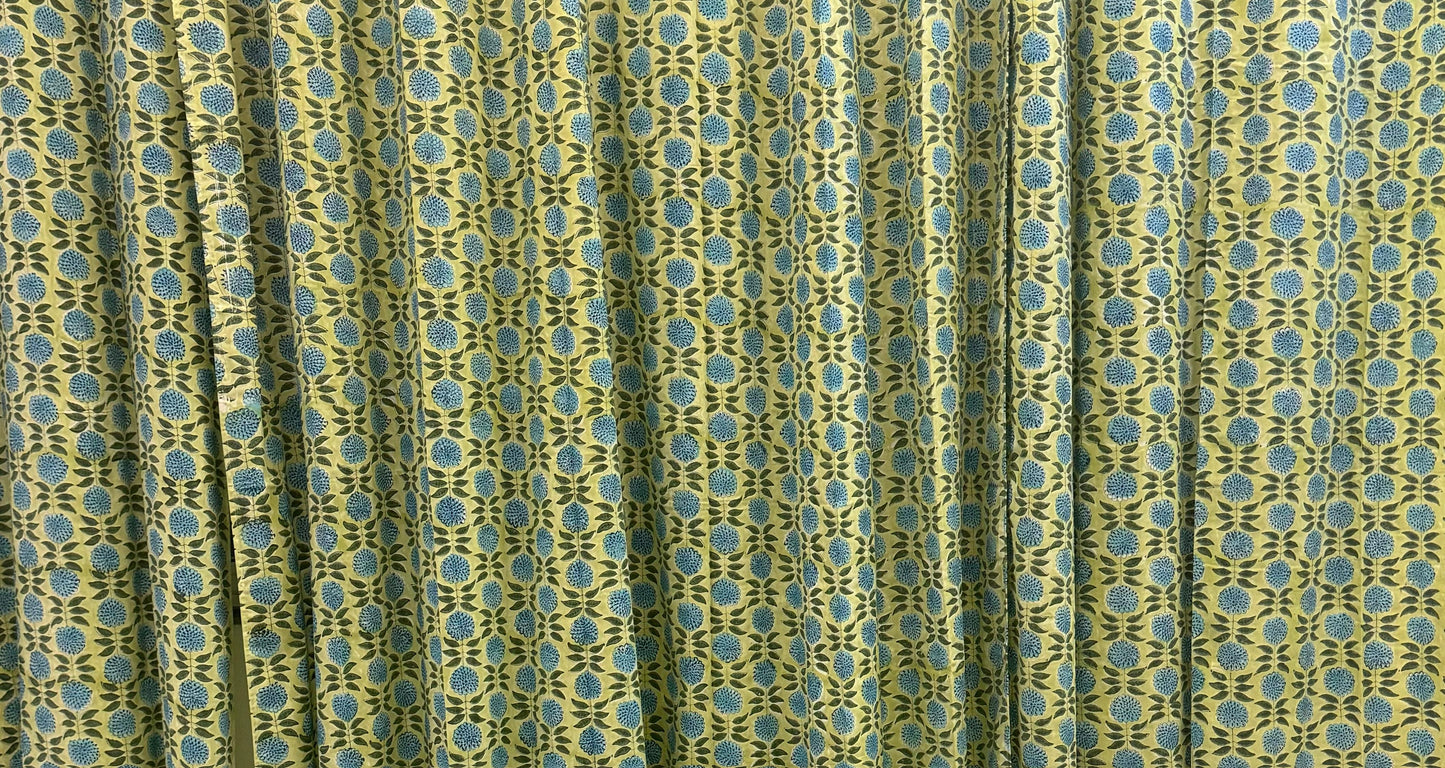 Handblock Green Curtain Set of 2 (7 Feet)