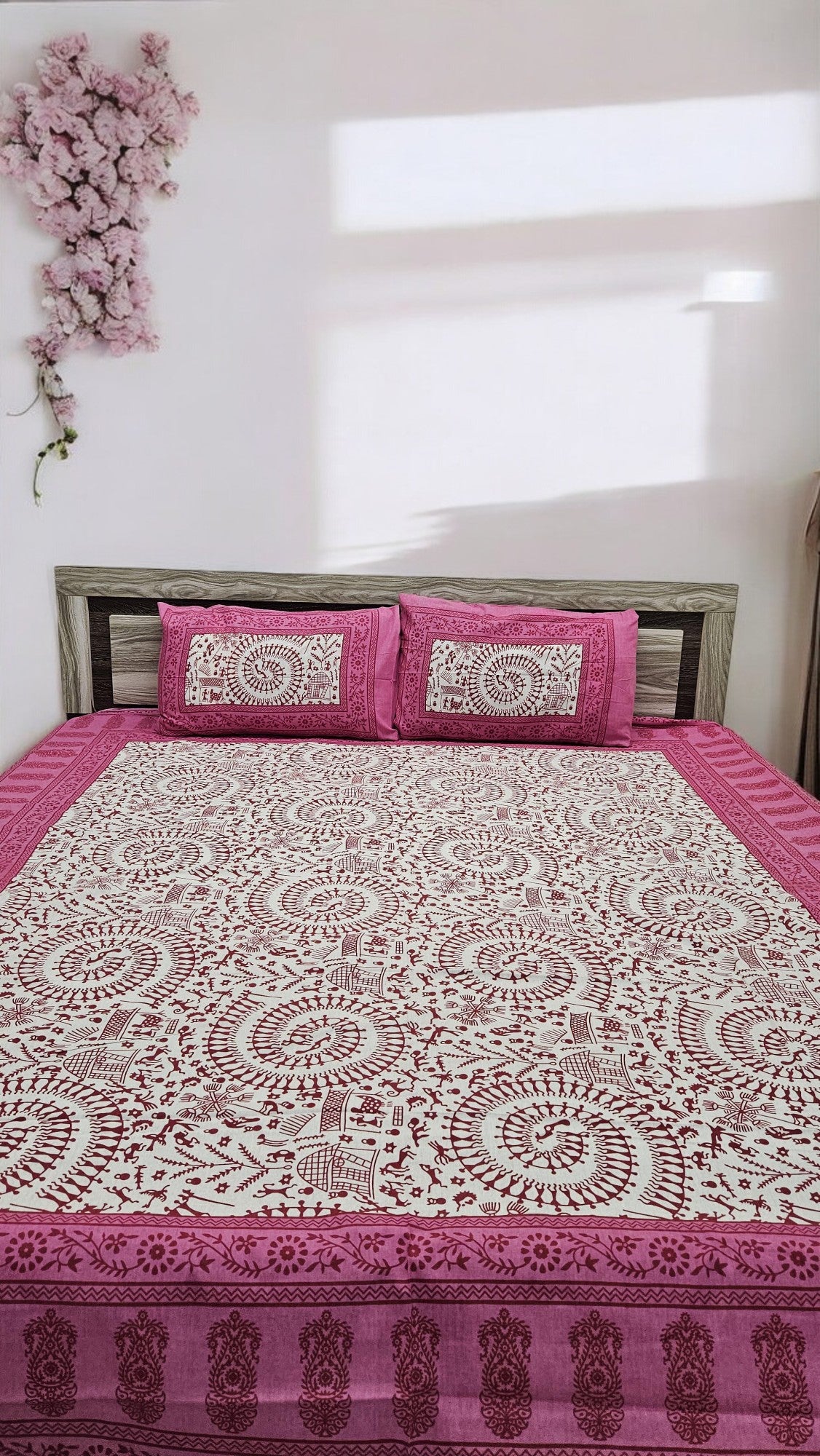 Pink Tribal Print Double Bedsheet with 2 Pillow Cover