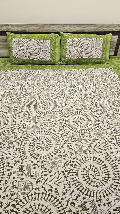 Tribal Print Double Bedsheet with 2 Pillow Cover