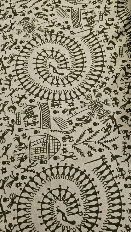 Tribal Print Double Bedsheet with 2 Pillow Cover