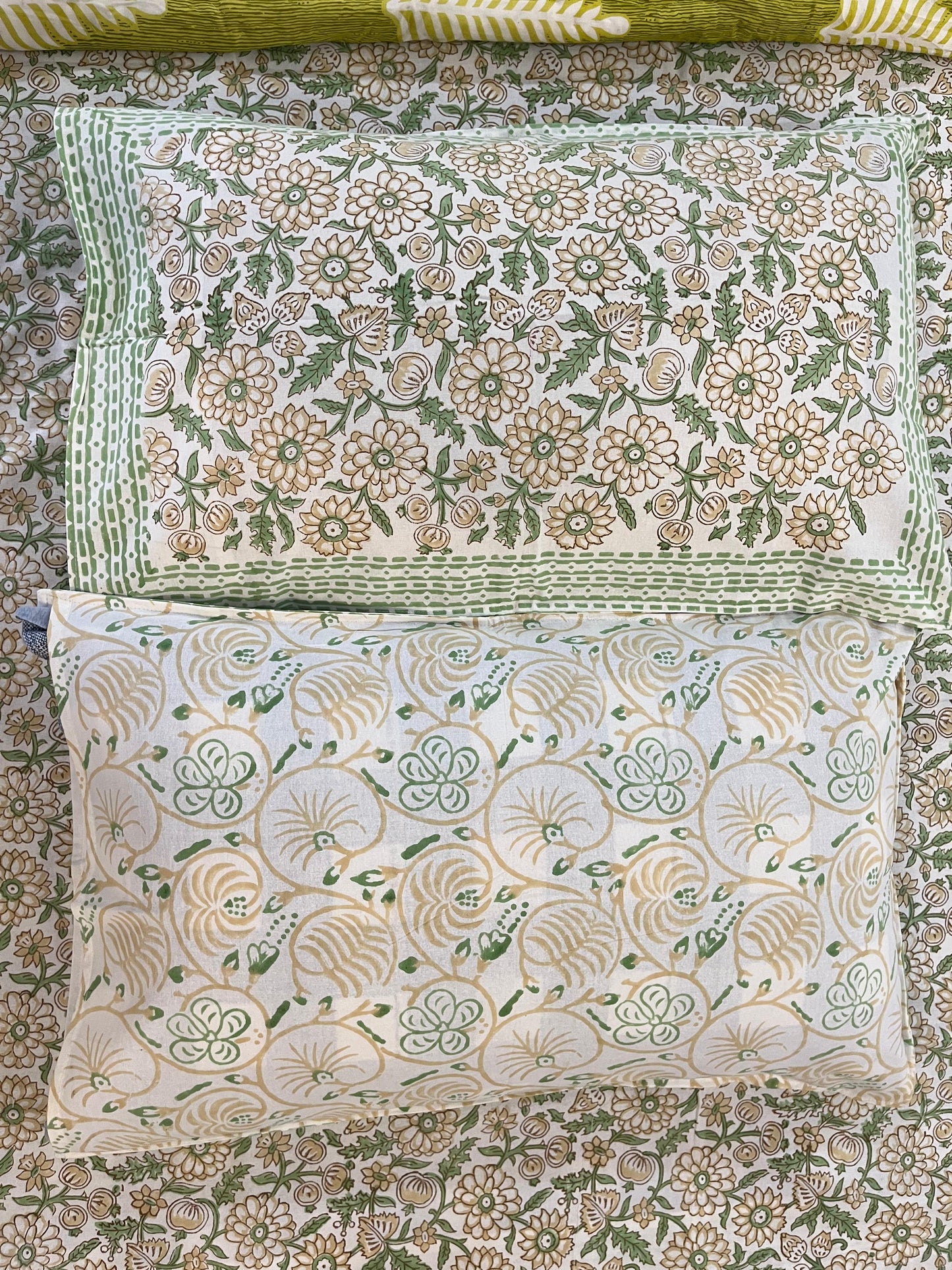 Handblock Printed Premium Floral Double Bedsheet