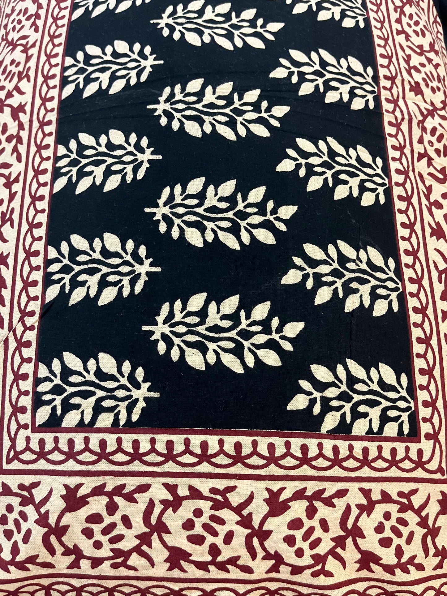 Barmeri Black Bagru Double Bedsheet with 2 Pillow Covers