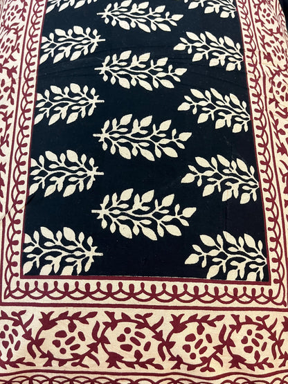 Barmeri Black Bagru Double Bedsheet with 2 Pillow Covers