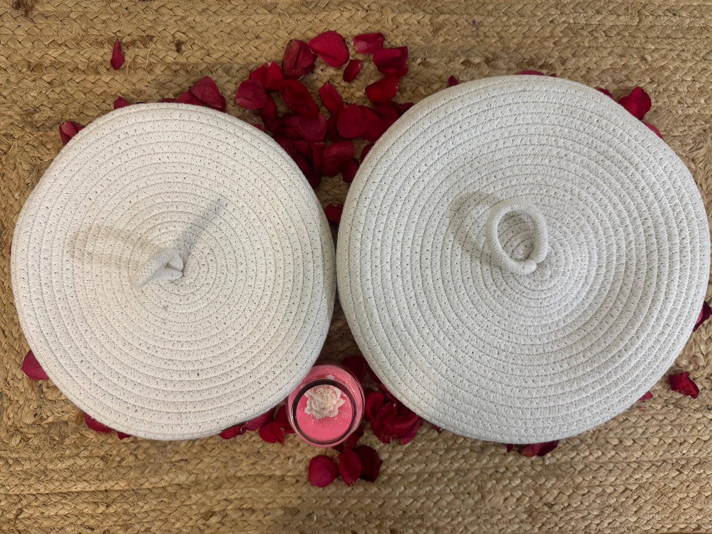 White Jute Organiser with Cap – Set of 2 Covered Storage Baskets