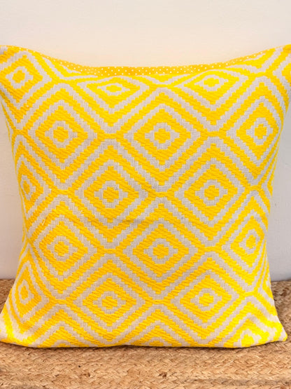 Yellow Decorative Jacquard Cushion Cover – Vibrant Accent for Elegant Home Décor