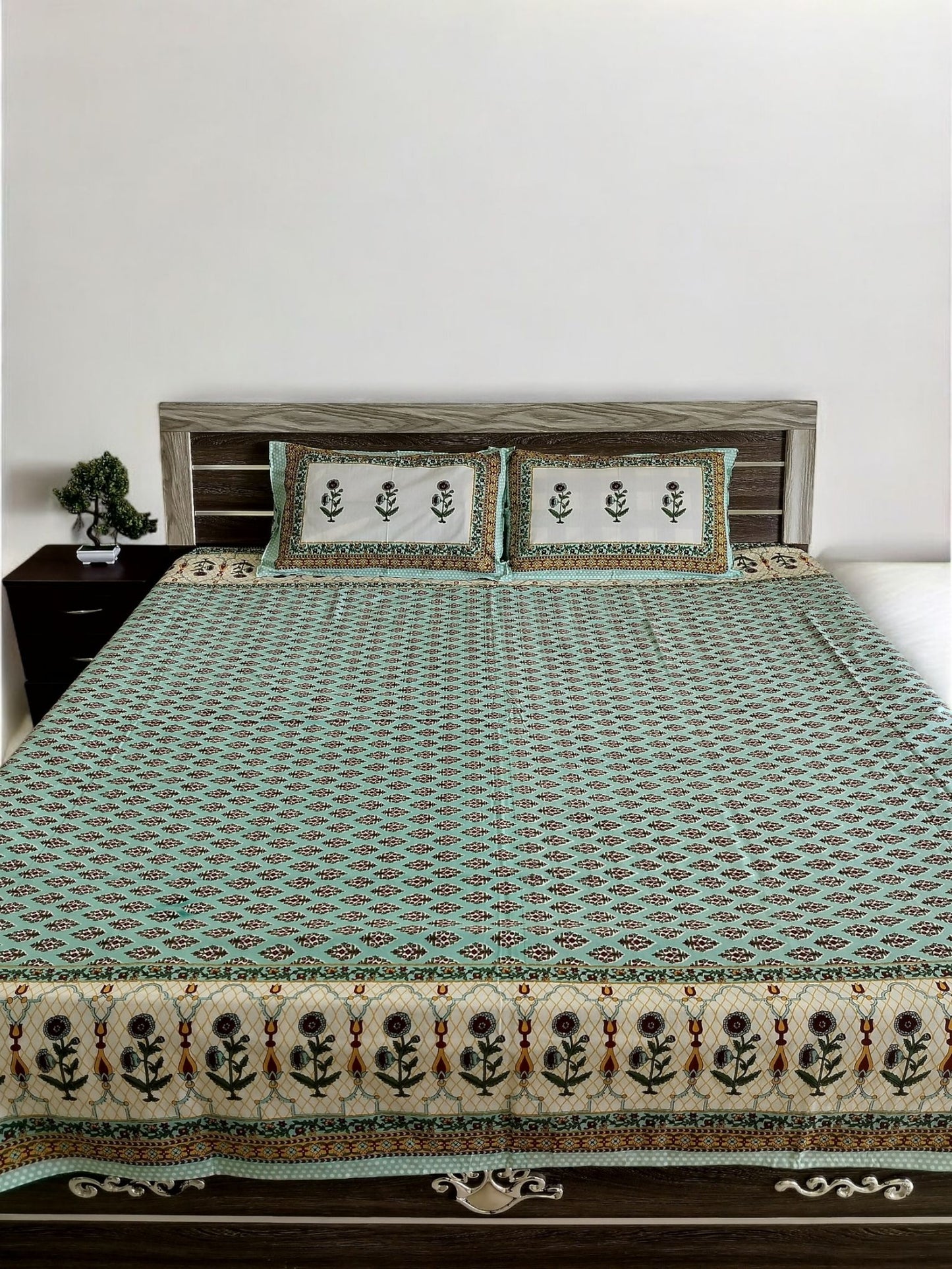 Green Floral Double Bedsheet with 2 Pillow Cover
