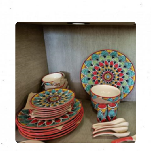 Green Dinner Plate (Set of 12)
