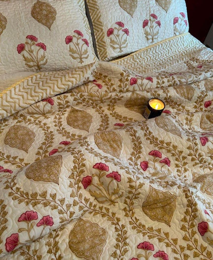 Brown Wave Handblock Quilted Reversible Bedcover with 2 Pillow Covers – Elegant and Eco-Friendly Bedroom Décor